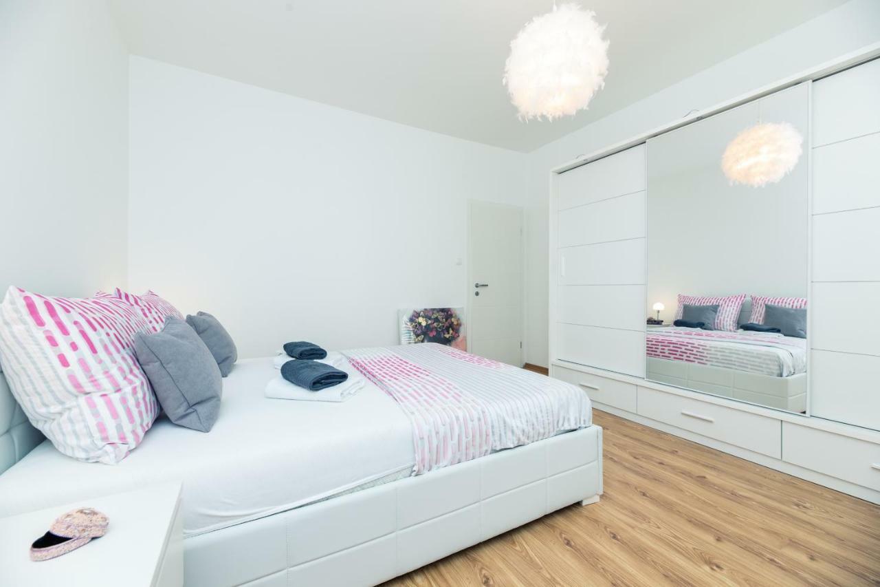 Luxury Apartment Angel Split Exterior foto